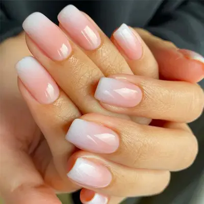 SQUOVAL NAILS